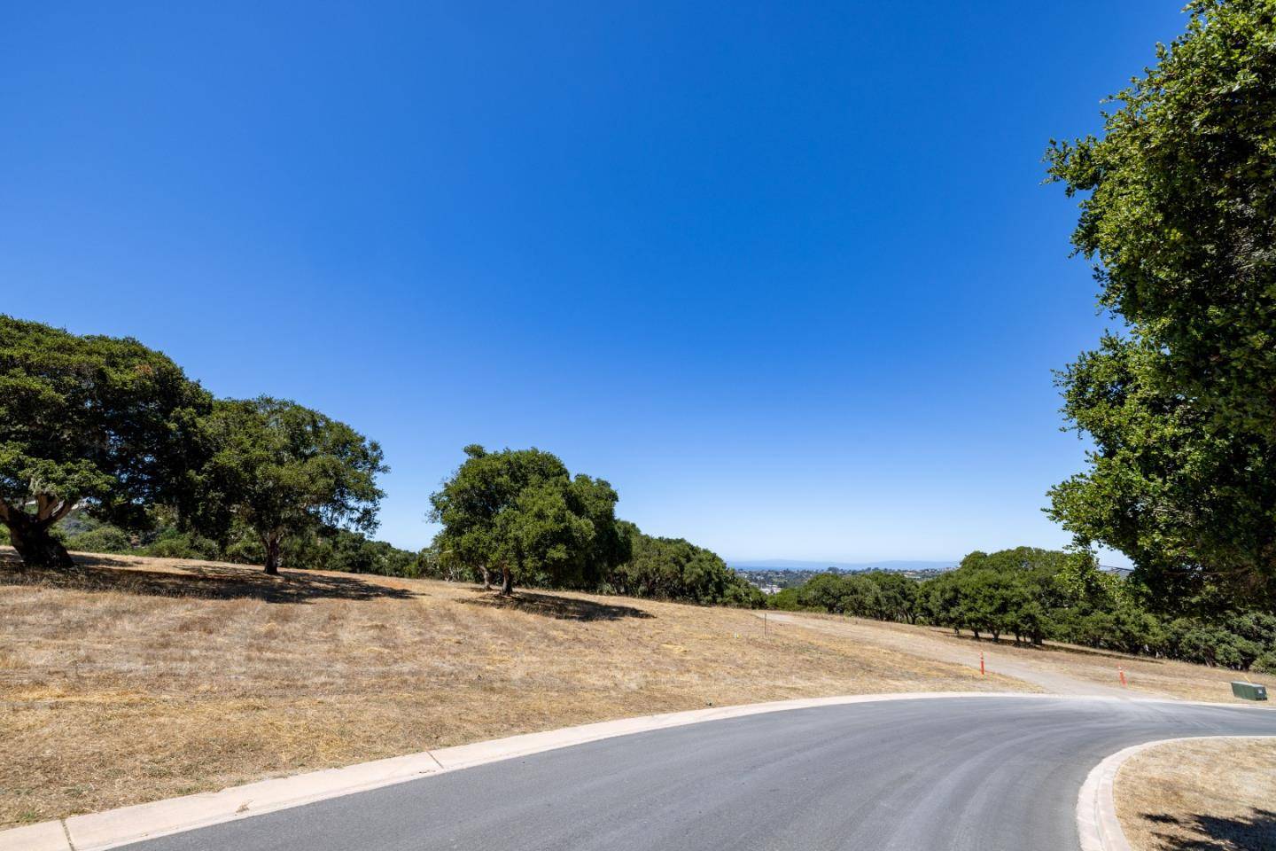 Monterey, CA 93940,8160 Manjares