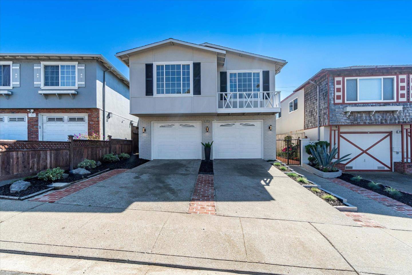 Daly City, CA 94015,1329 Skyline DR