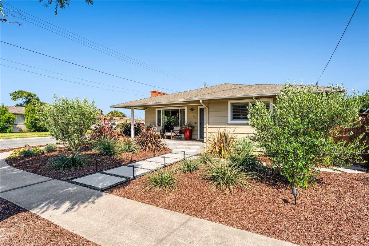 Salinas, CA 93901,21 San Juan DR