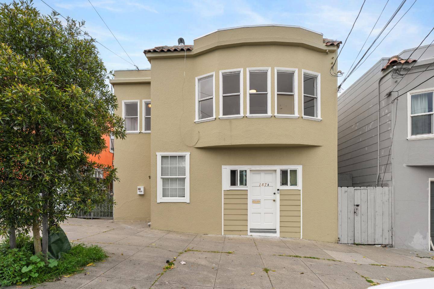 San Francisco, CA 94112,189 Lee AVE
