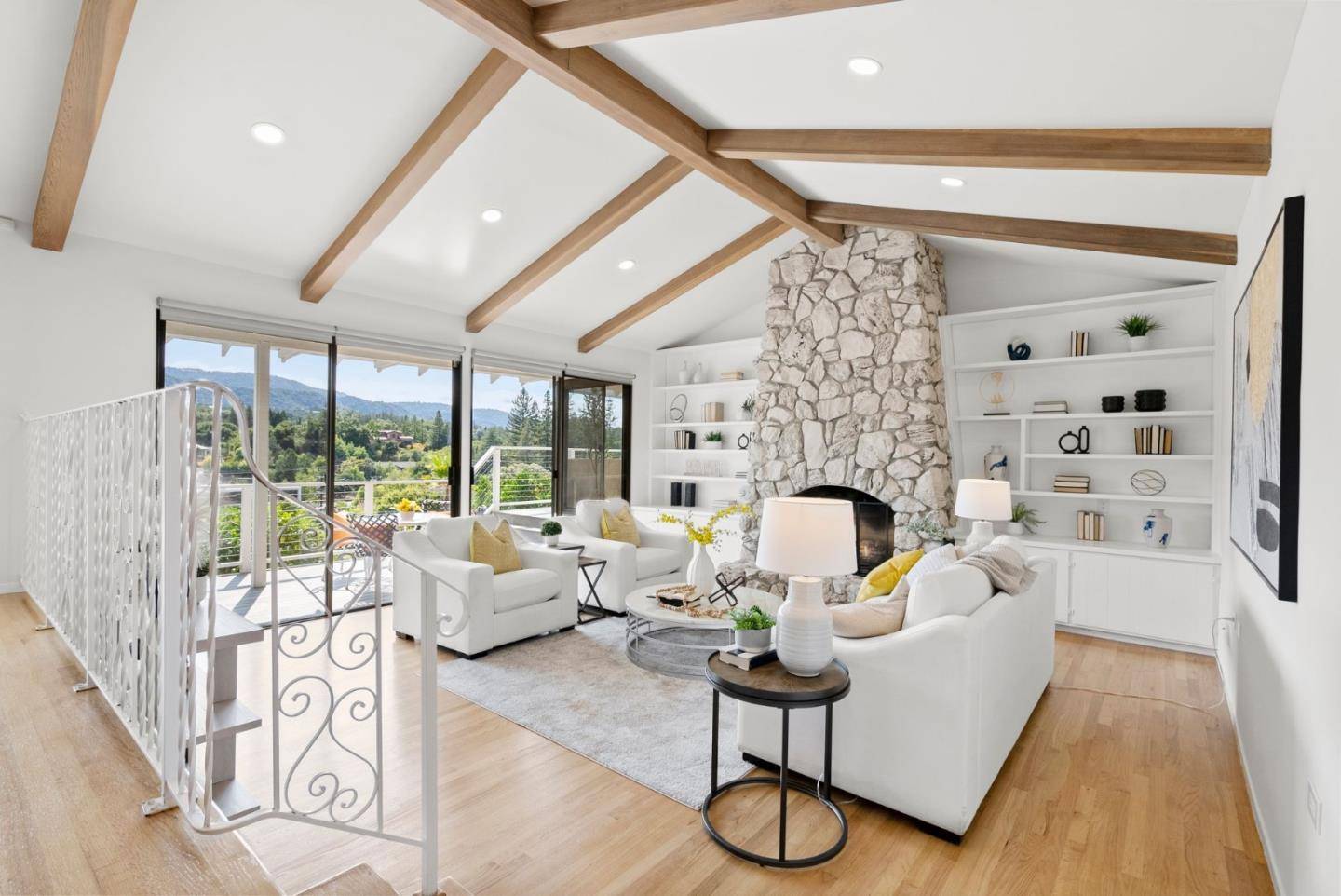 Los Altos, CA 94024,1086 Valley View CT