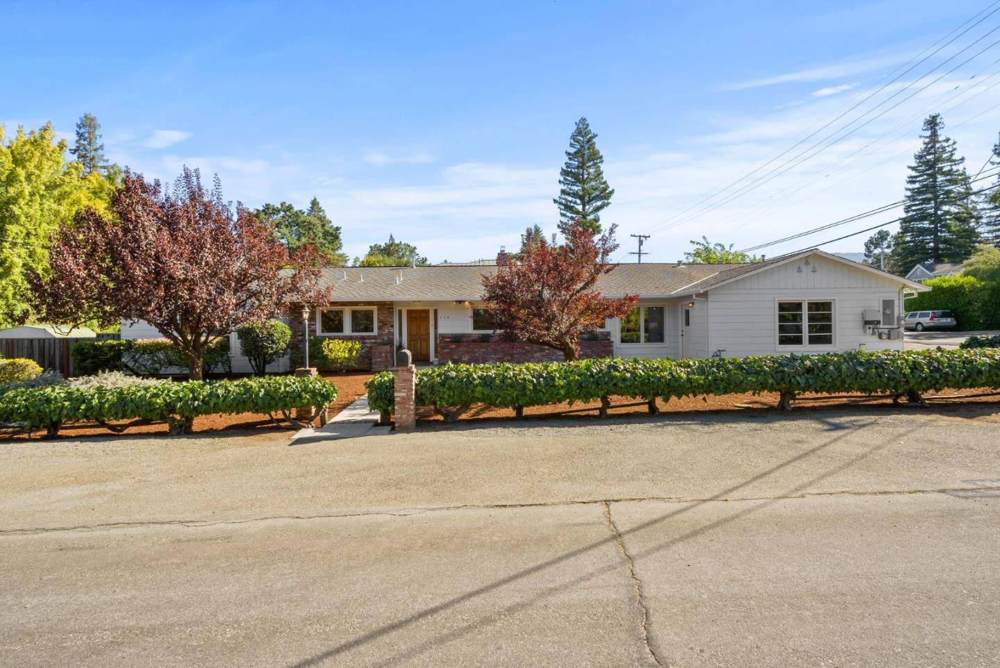 Los Altos, CA 94024,524 Harrington AVE