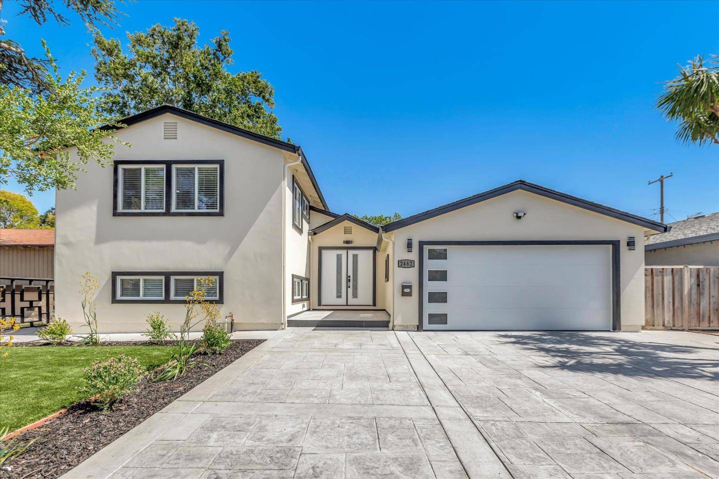 Santa Clara, CA 95050,2462 Scanlan PL