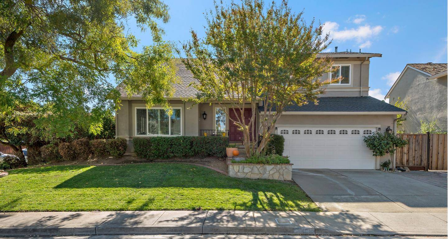 Pleasanton, CA 94588,7408 Sundrop CT