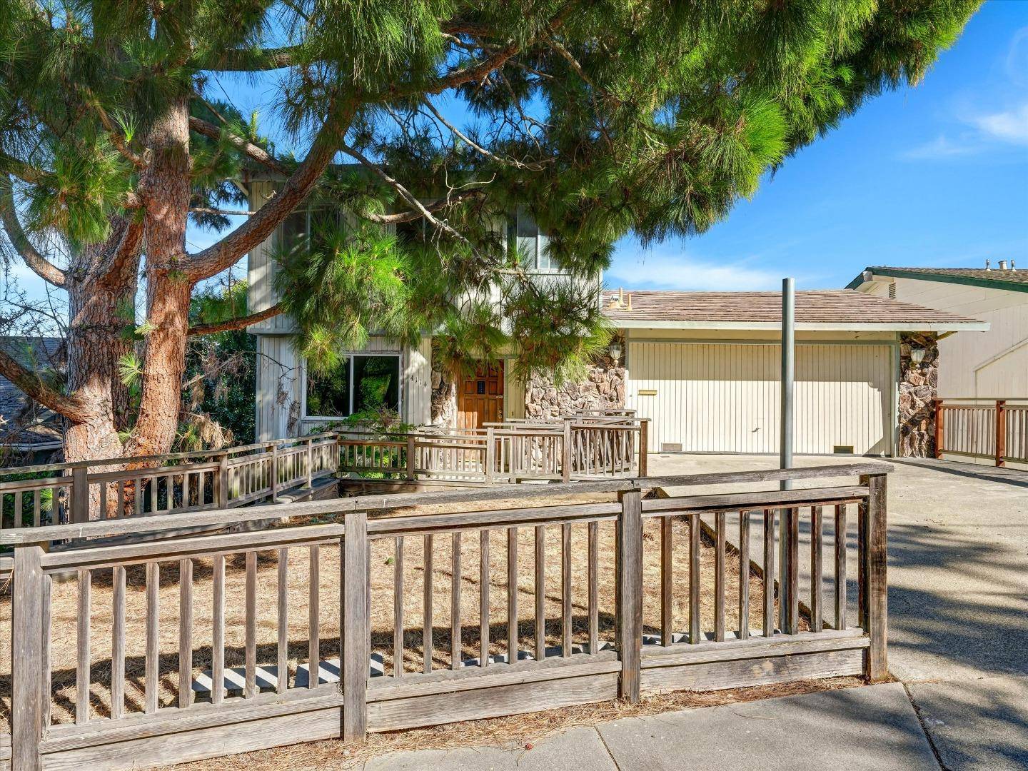 Belmont, CA 94002,4114 Marsten AVE