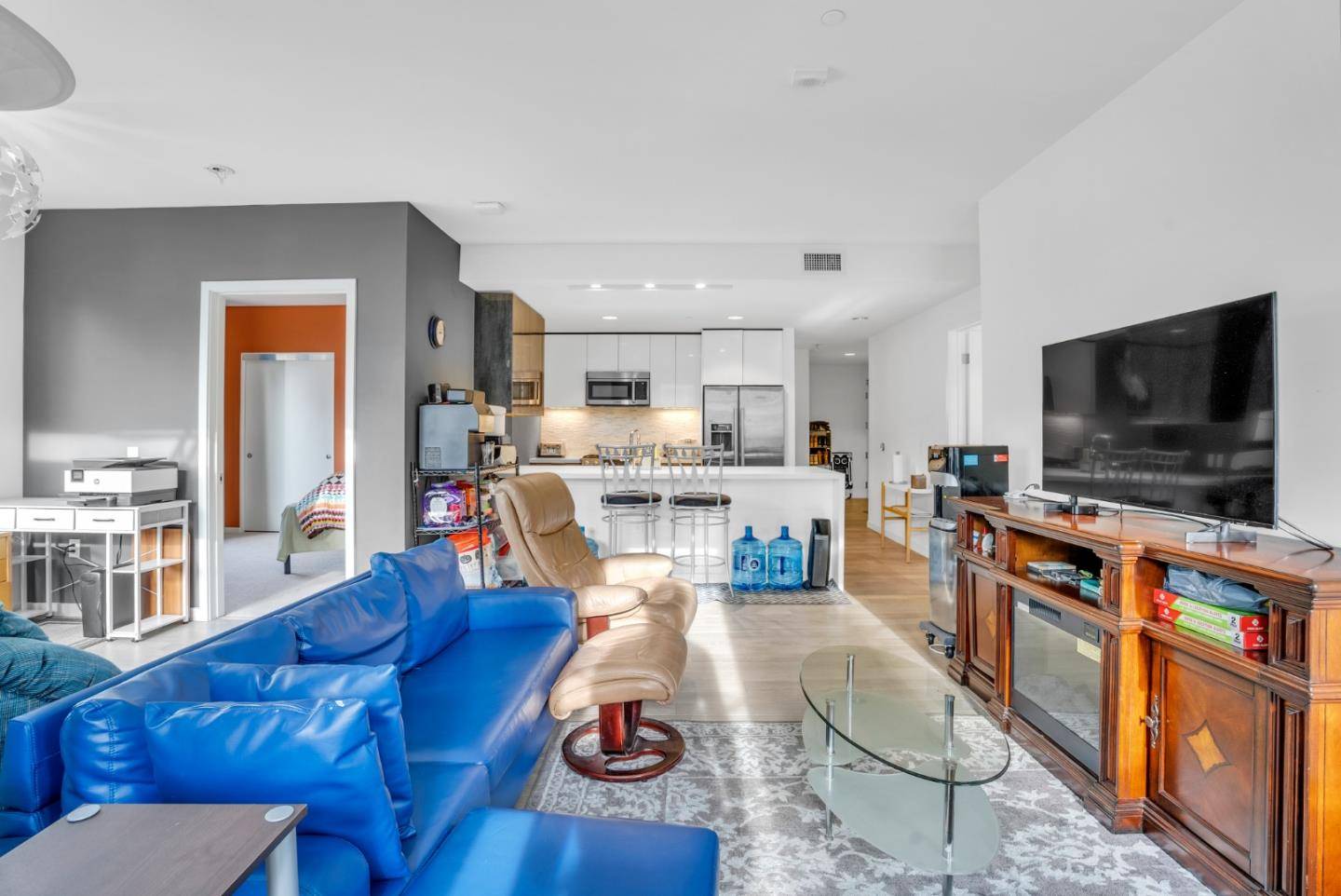 San Francisco, CA 94124,10 Innes CT 102