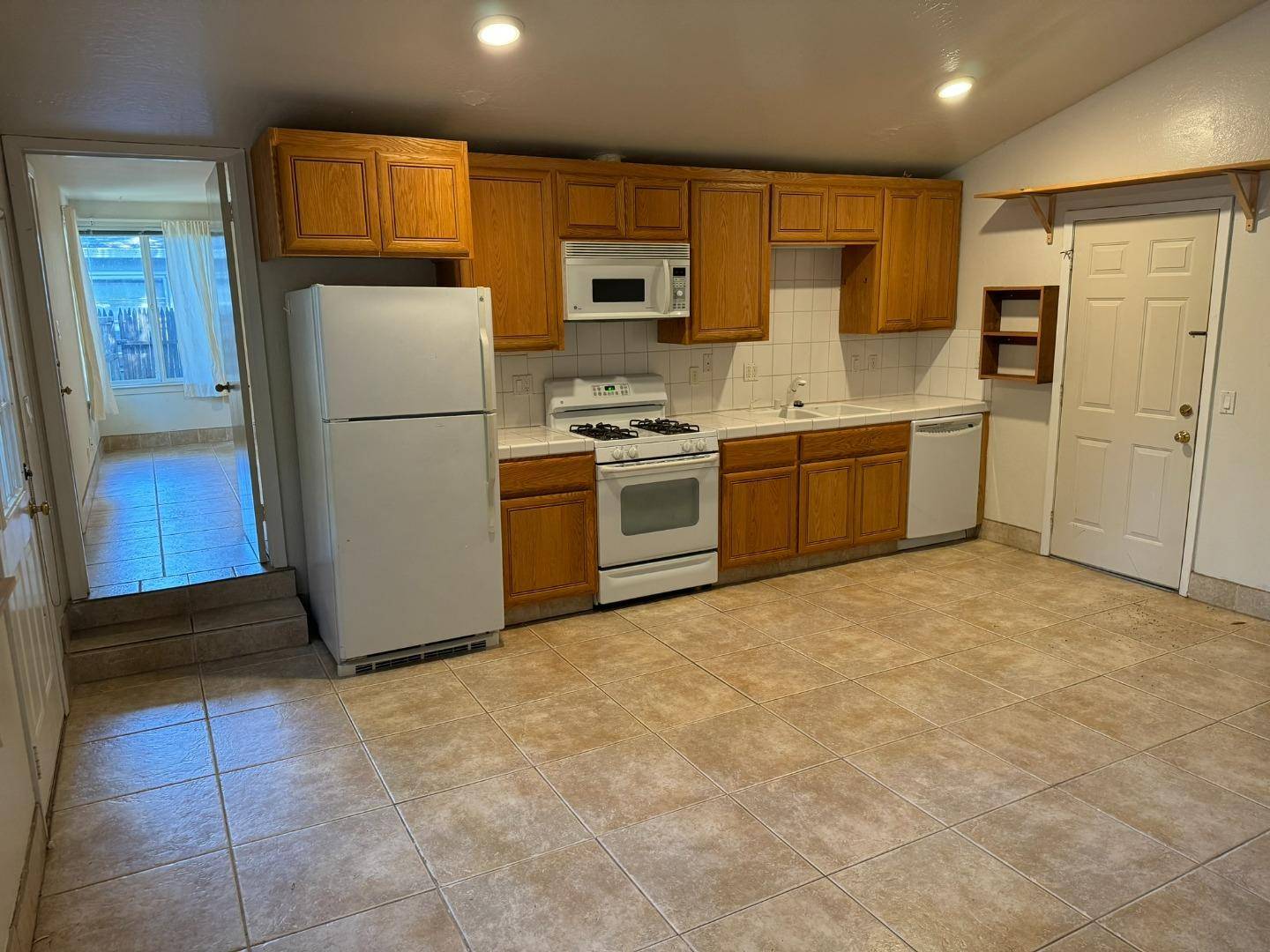 Mountain View, CA 94041,519 Hope B