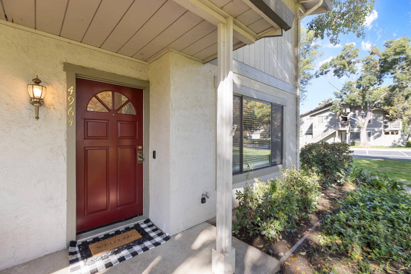 San Jose, CA 95136,4964 Flat Rock CIR