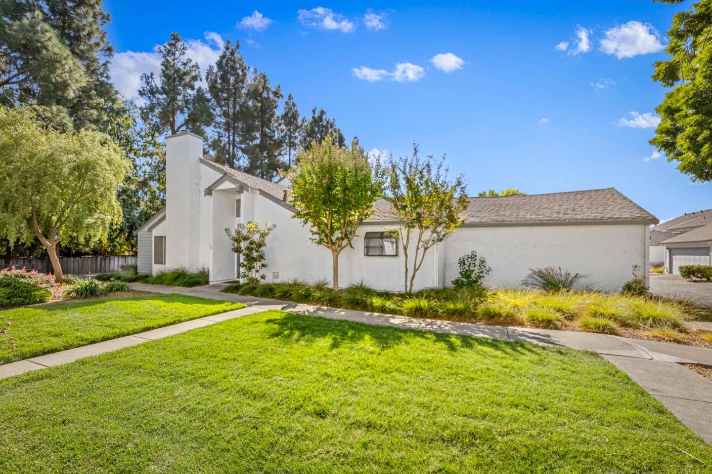 Morgan Hill, CA 95037,724 Mendecino WAY