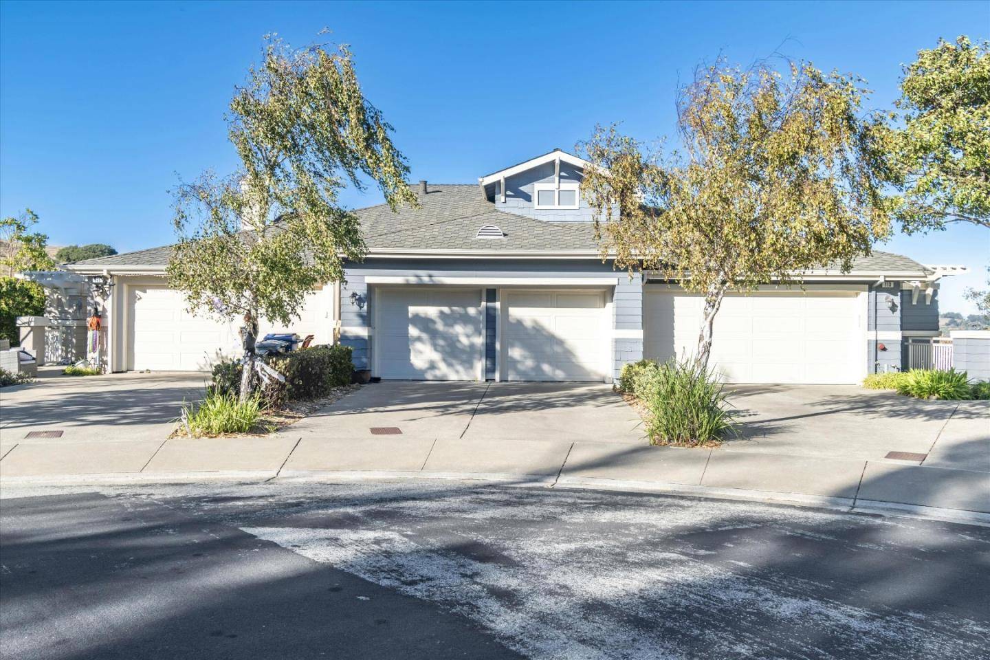 Brisbane, CA 94005,112 Warbler LN