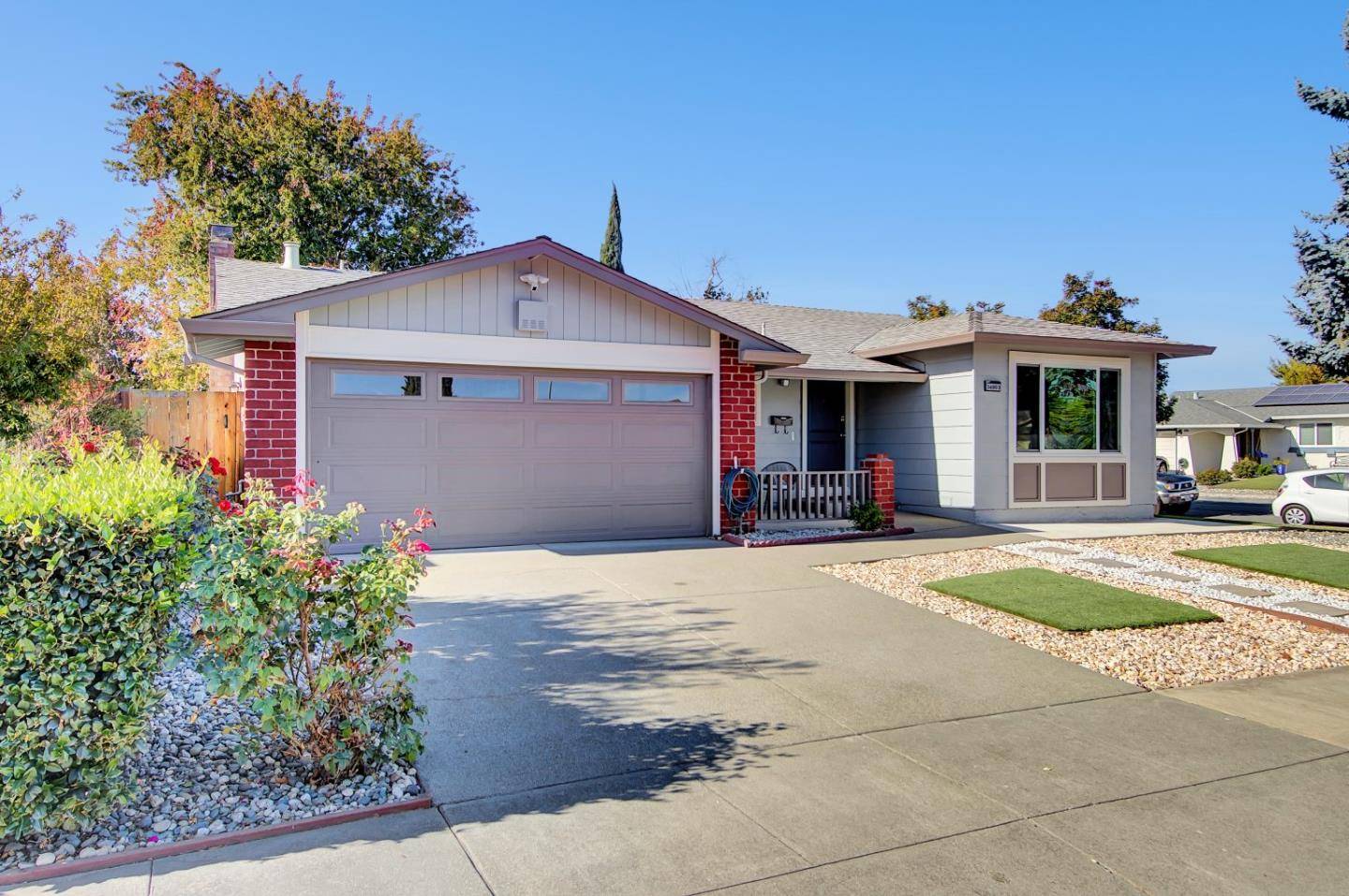 Fremont, CA 94555,34803 Warwick CT