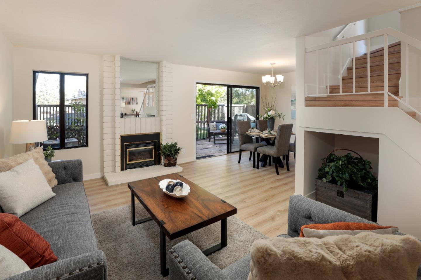 Cupertino, CA 95014,10176 Camberley LN