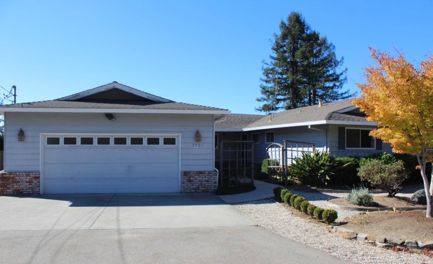 Aptos, CA 95003,1725 Jennifer DR