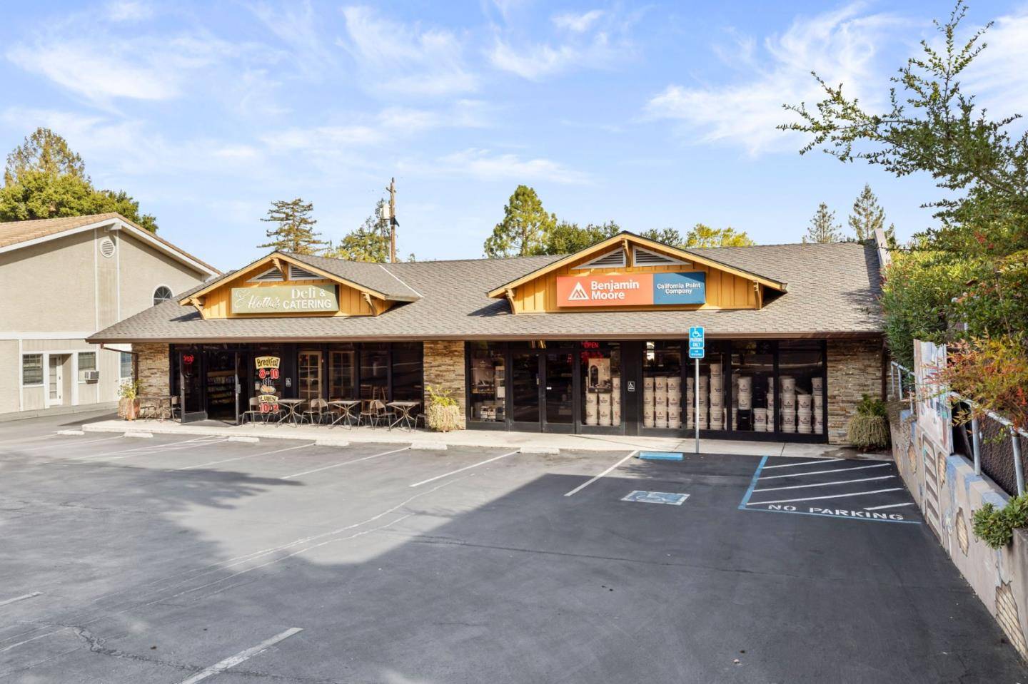 Los Altos, CA 94024,2249 Grant RD