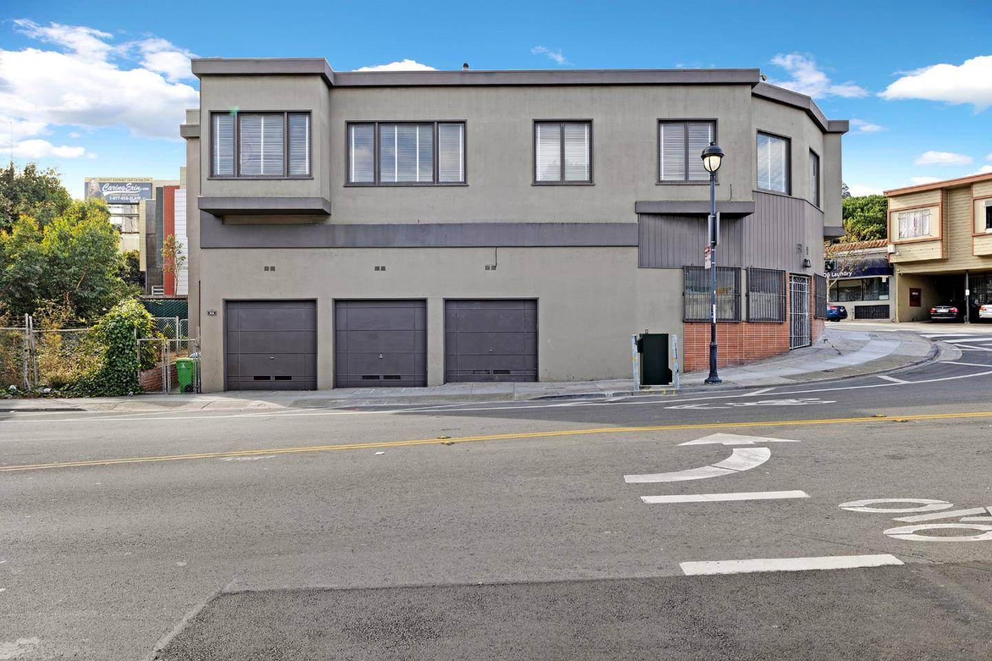 San Francisco, CA 94134,3001 San Bruno AVE