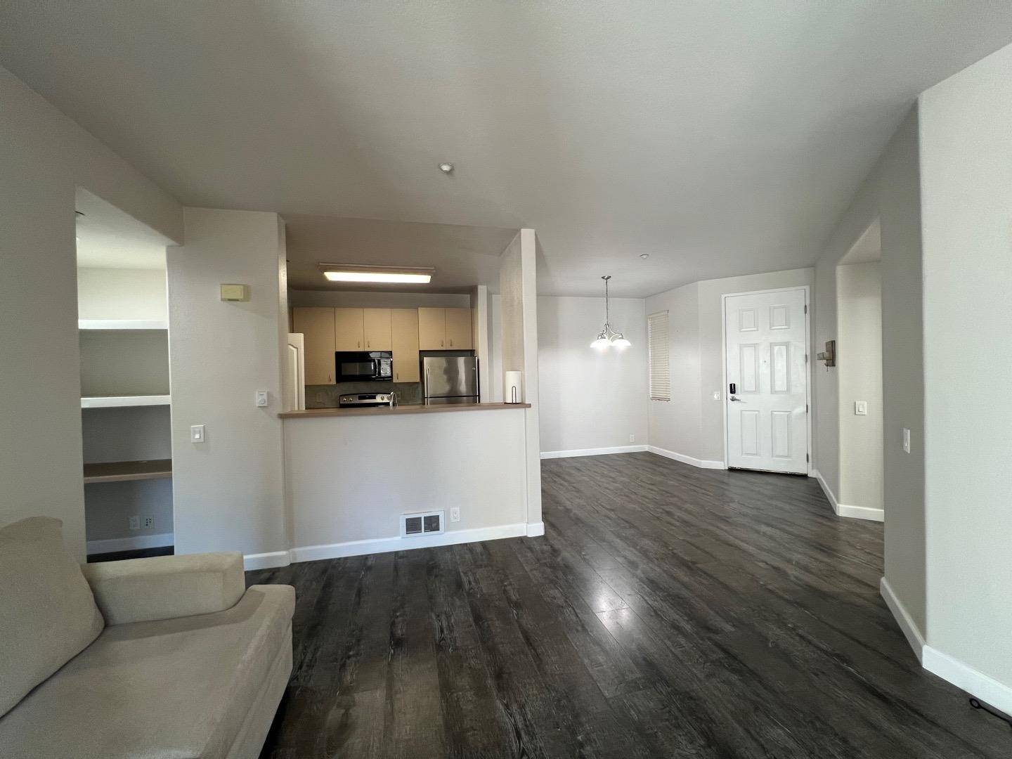 Union City, CA 94587,35520 Monterra TER 201