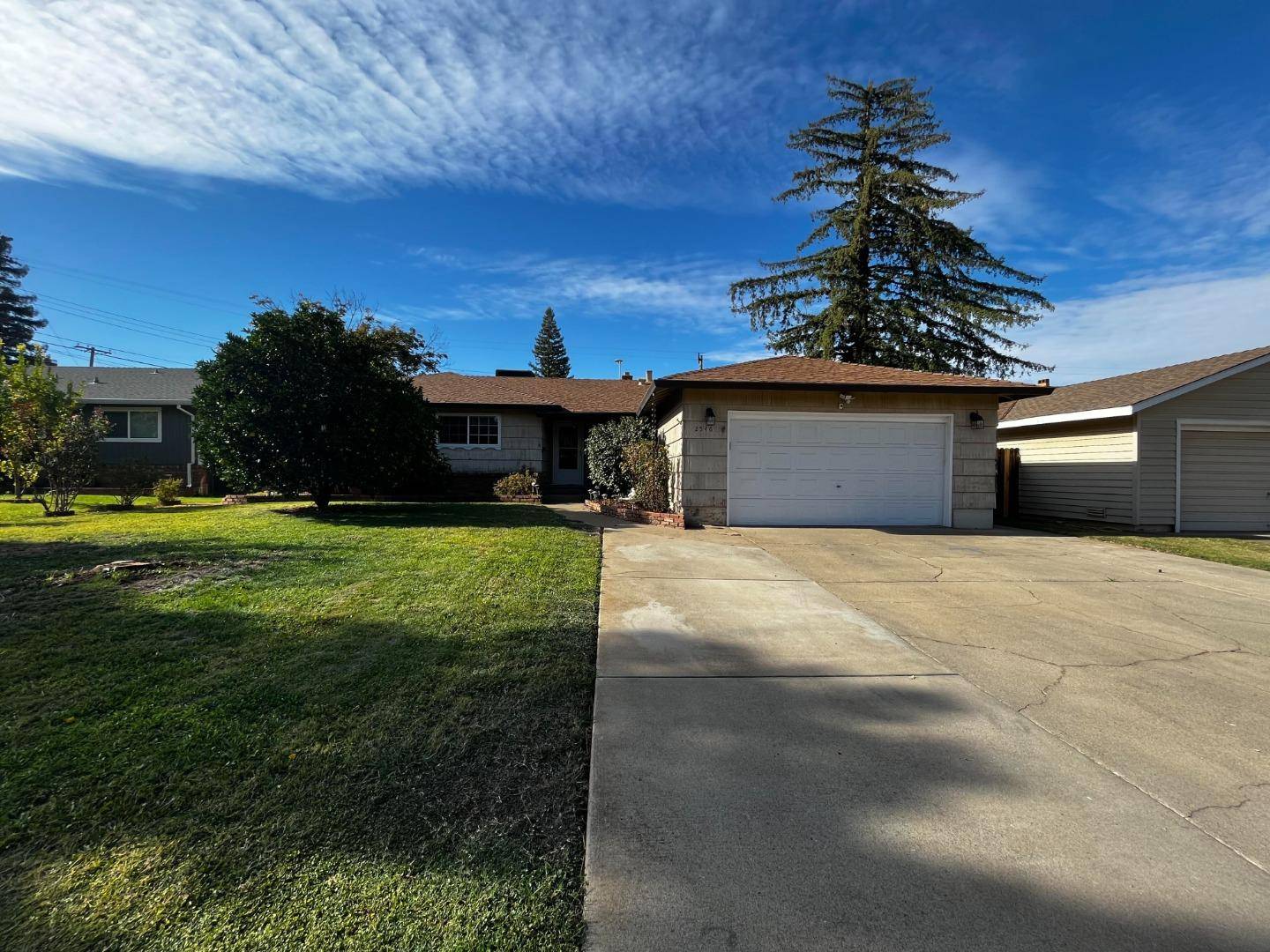 Rancho Cordova, CA 95670,2546 Tannat WAY