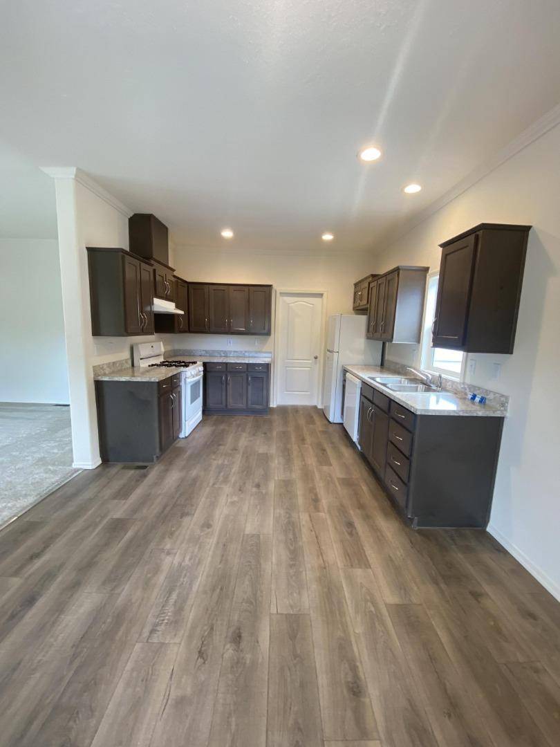 Auburn, CA 95603,99 Marigold AVE 99