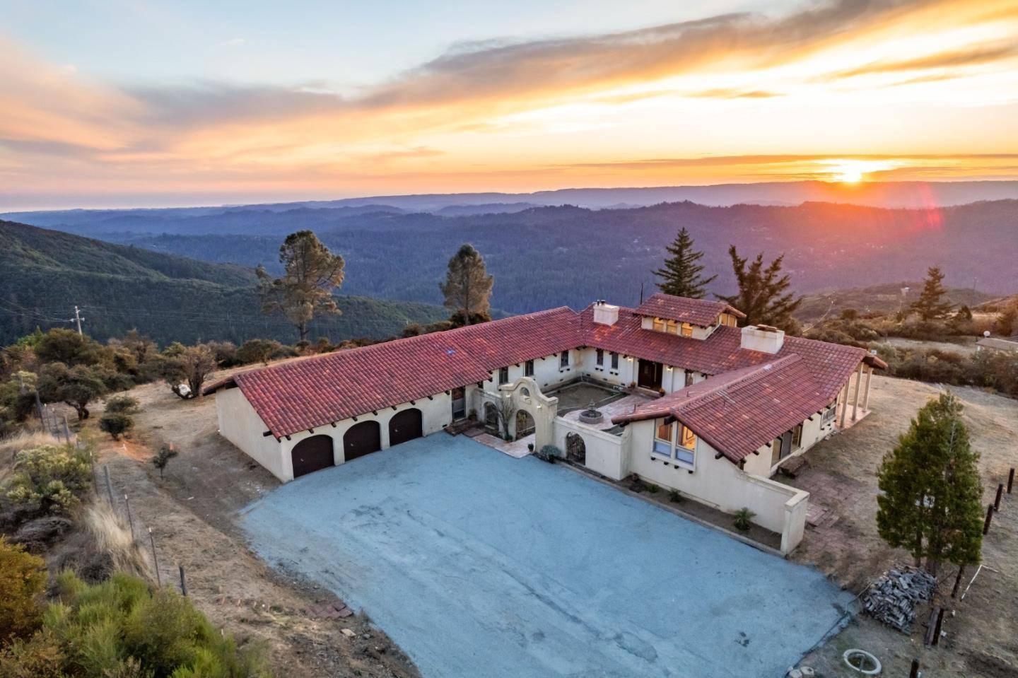 Los Gatos, CA 95033,16420 Soda Springs RD