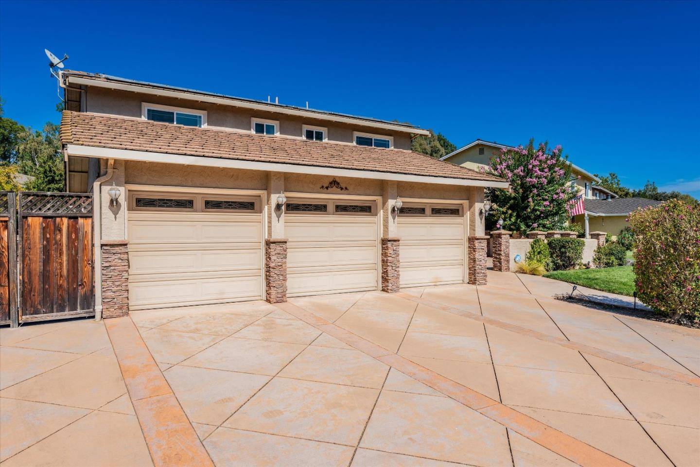 Morgan Hill, CA 95037,15880 La Mirada CT