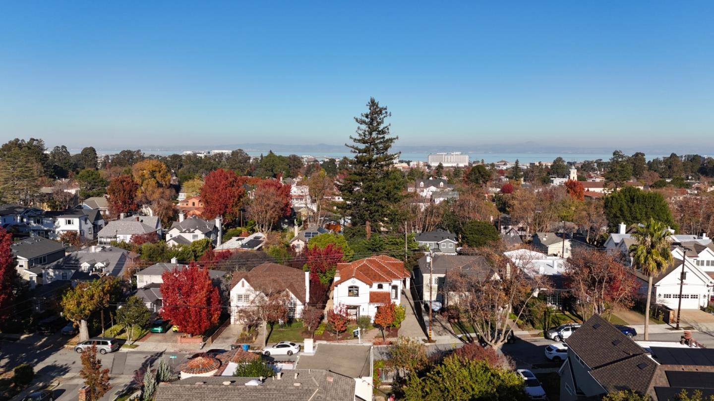 Burlingame, CA 94010,1428 Vancouver AVE