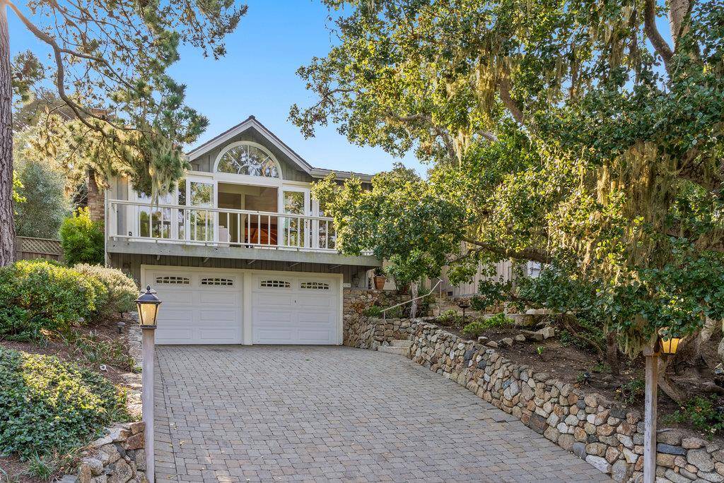 Carmel, CA 93923,176 Sonoma LN