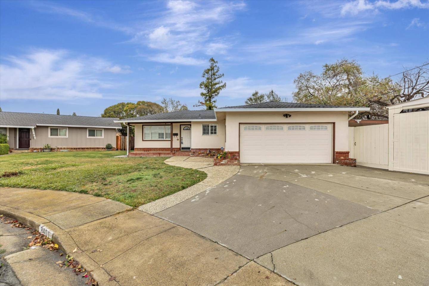 Gilroy, CA 95020,8401 East CT