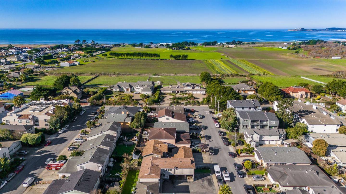 Half Moon Bay, CA 94019,466 Willow AVE