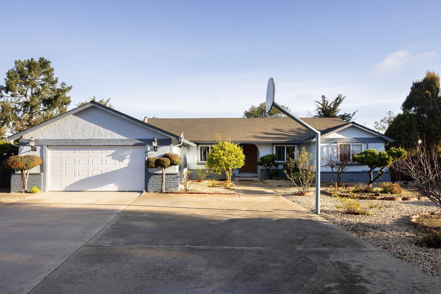 Salinas, CA 93907,9791 Arrowleaf Trail