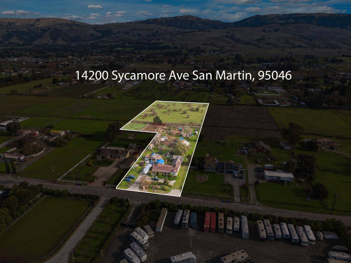 San Martin, CA 95046,14200 Sycamore AVE