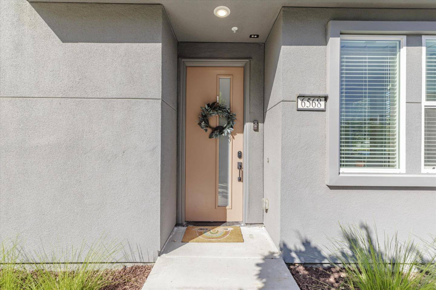 San Jose, CA 95119,6568 Vision CT