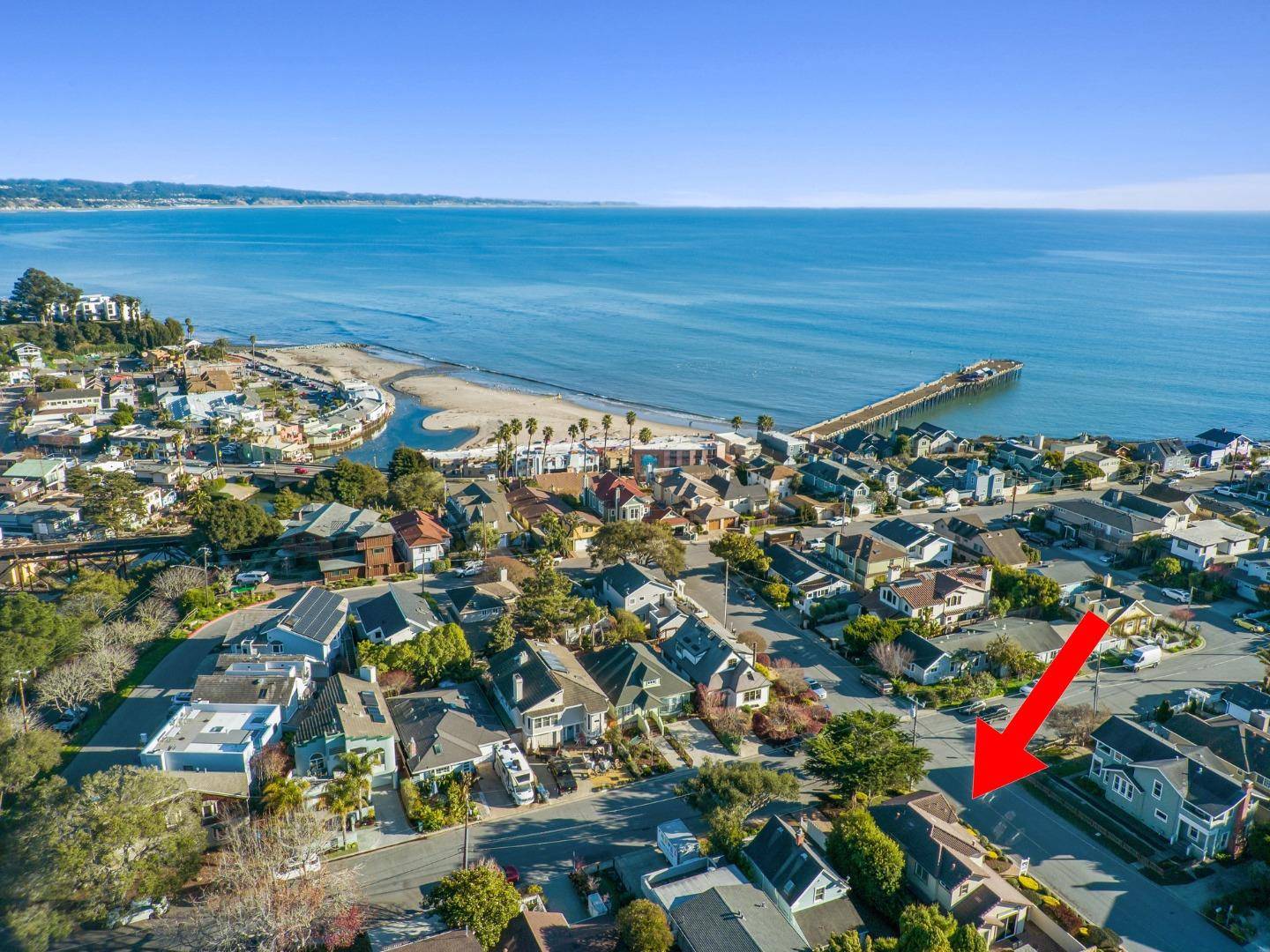 Capitola, CA 95010,1545 Lincoln AVE