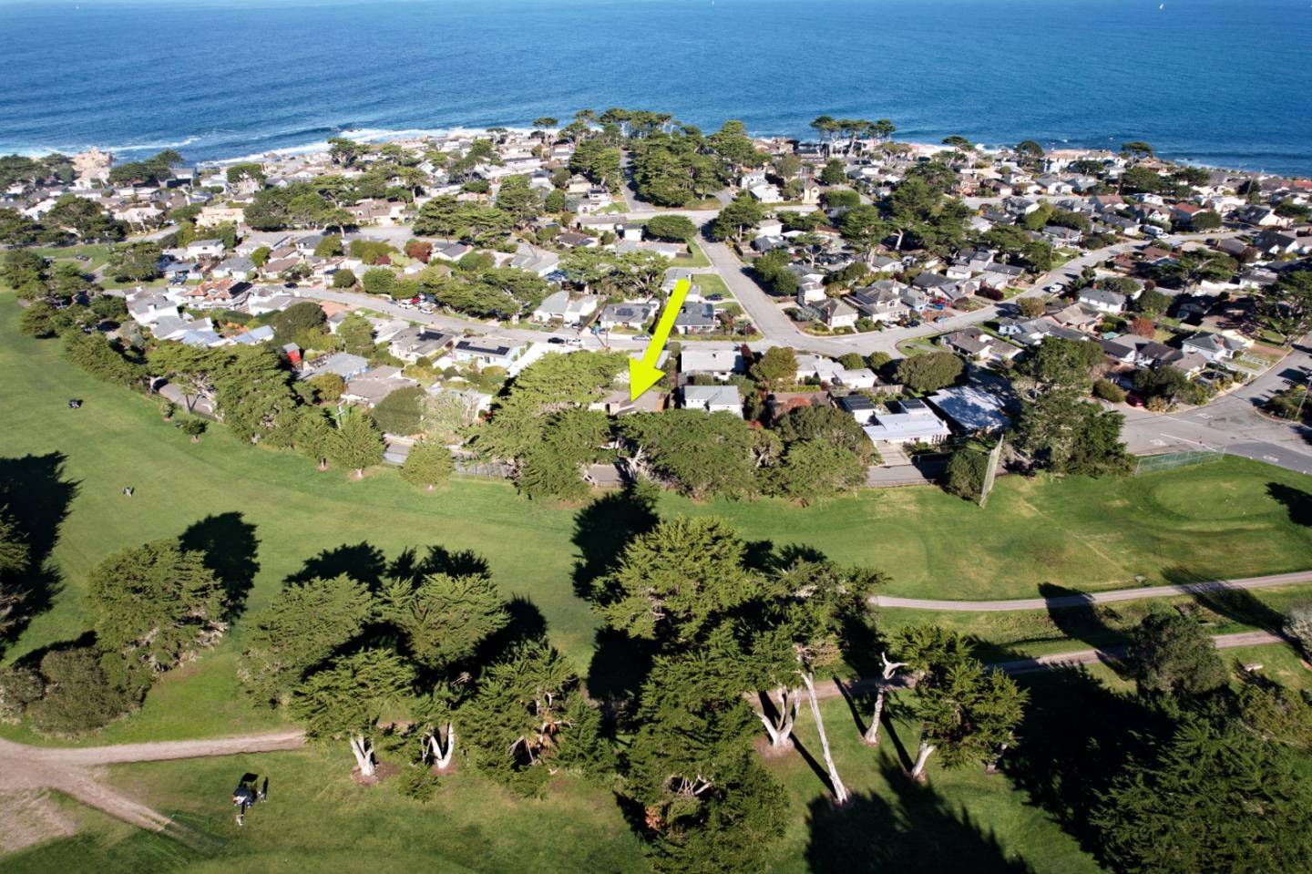 Pacific Grove, CA 93950,1118 Crest AVE