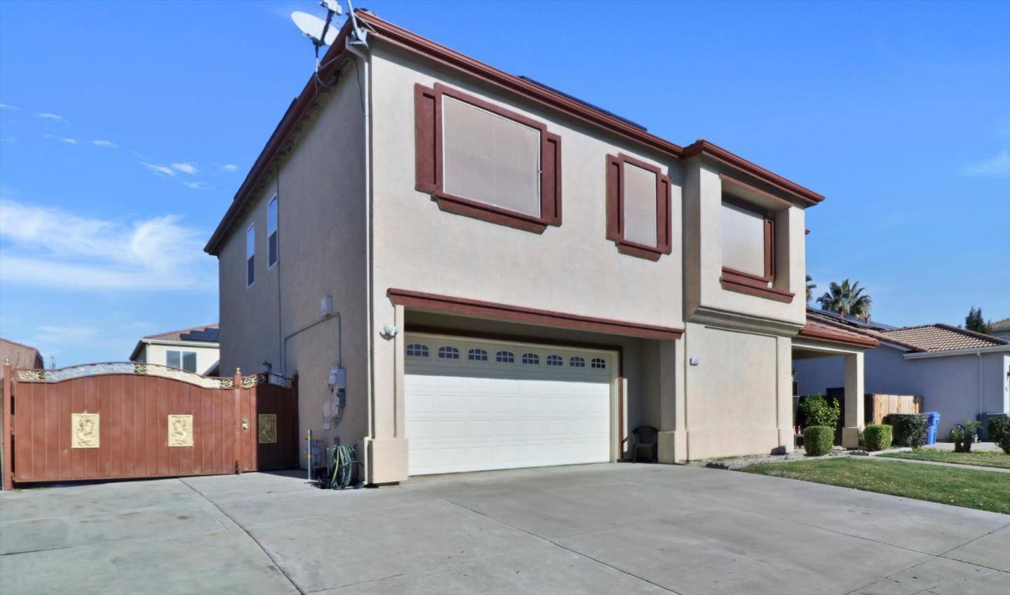 Manteca, CA 95337,1663 Star Tulip ST