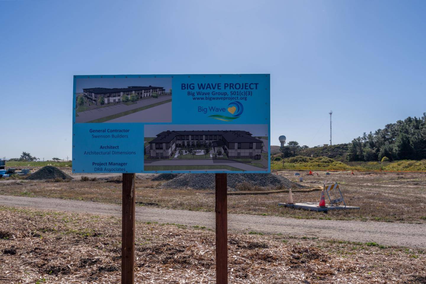 Moss Beach, CA 94038,00 5 Airport ST