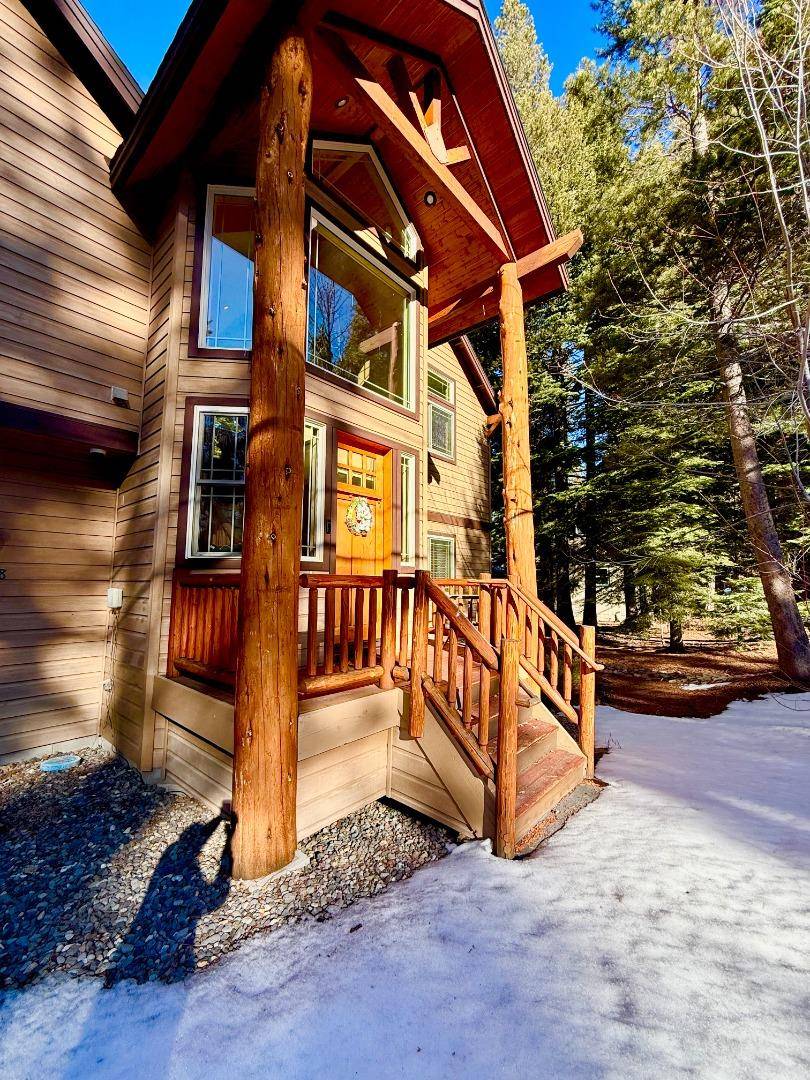South Lake Tahoe, CA 96150,1528 Chippewa ST
