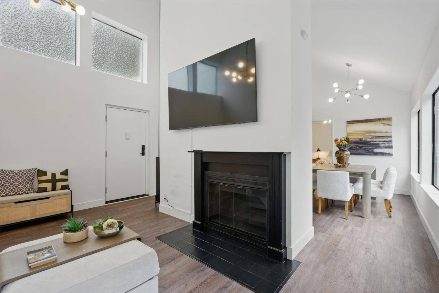 South San Francisco, CA 94080,1 Appian WAY 712-3