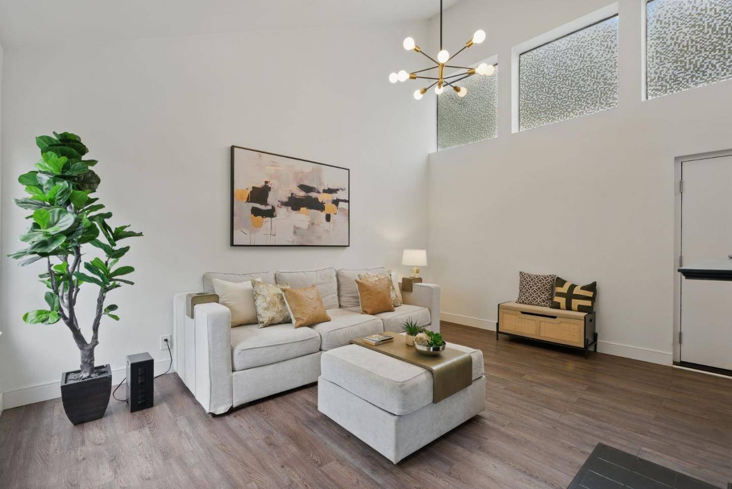 South San Francisco, CA 94080,1 Appian WAY 712-3