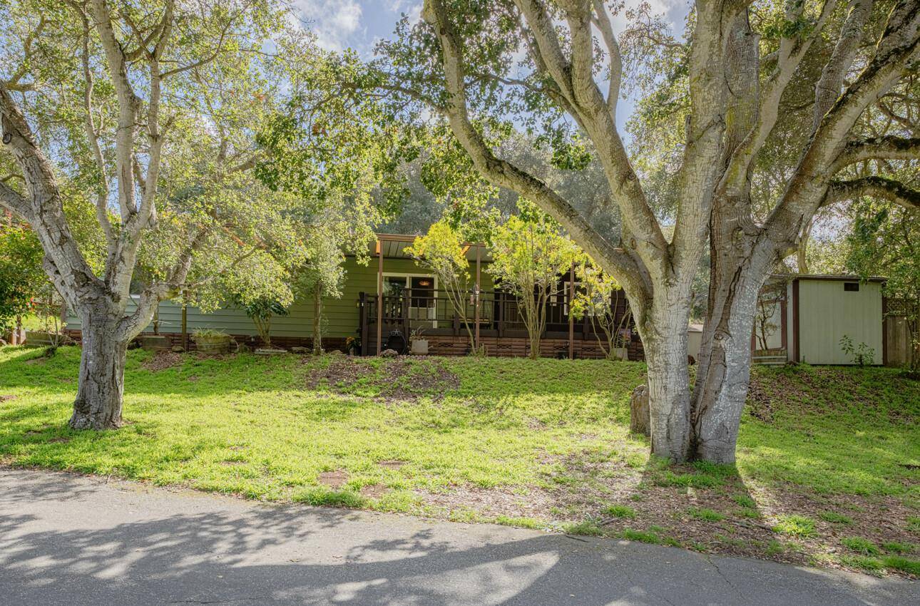 Salinas, CA 93907,17588 Pond Derosa LN 8