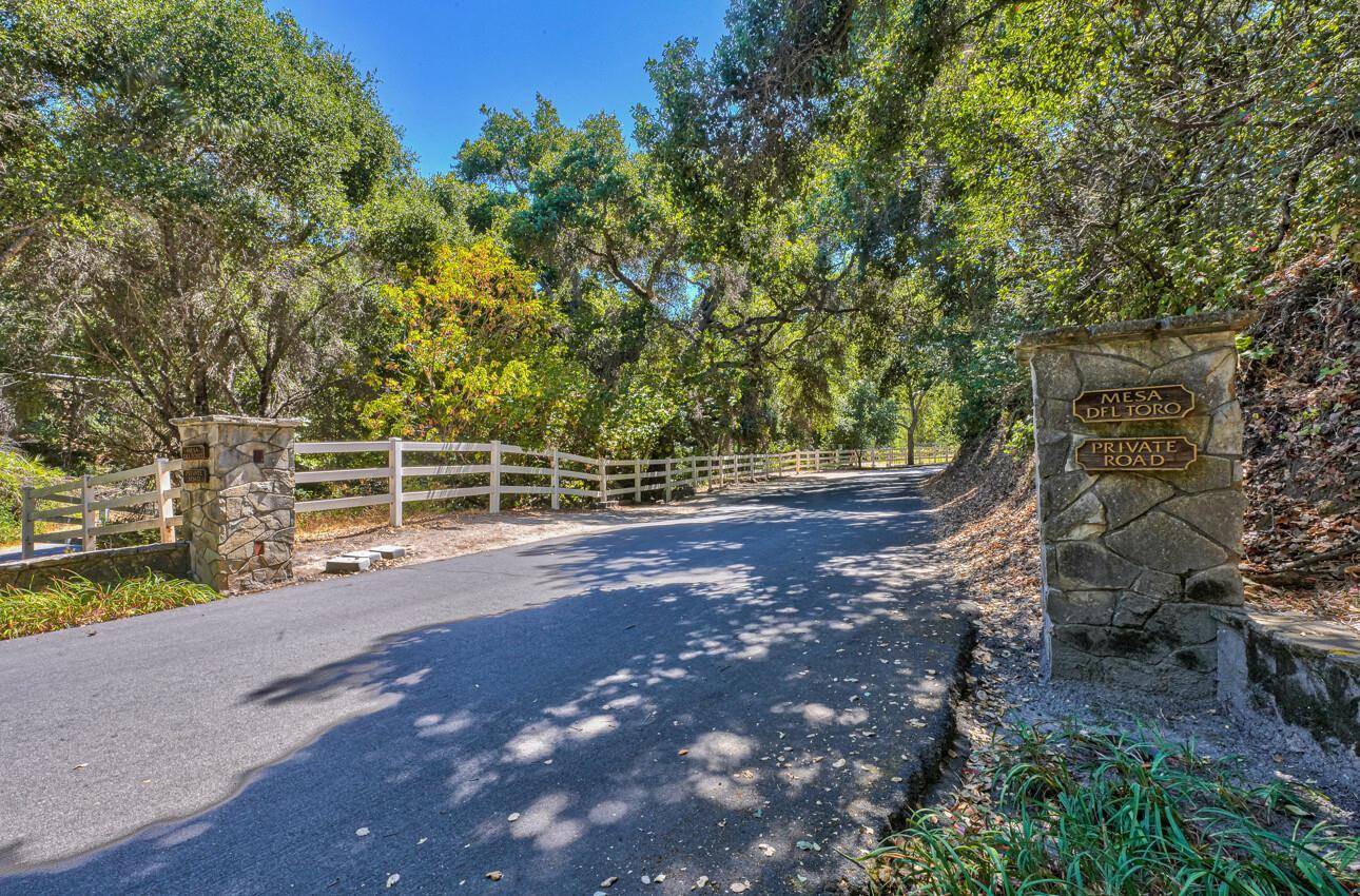Salinas, CA 93908,27765 Mesa Del Toro RD