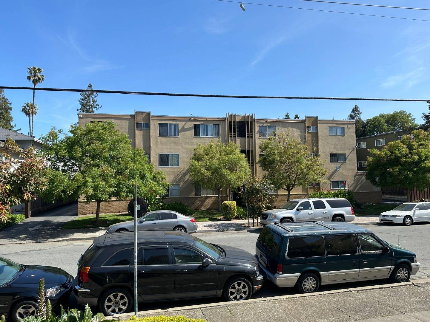 East Palo Alto, CA 94303,245 E Okeefe ST