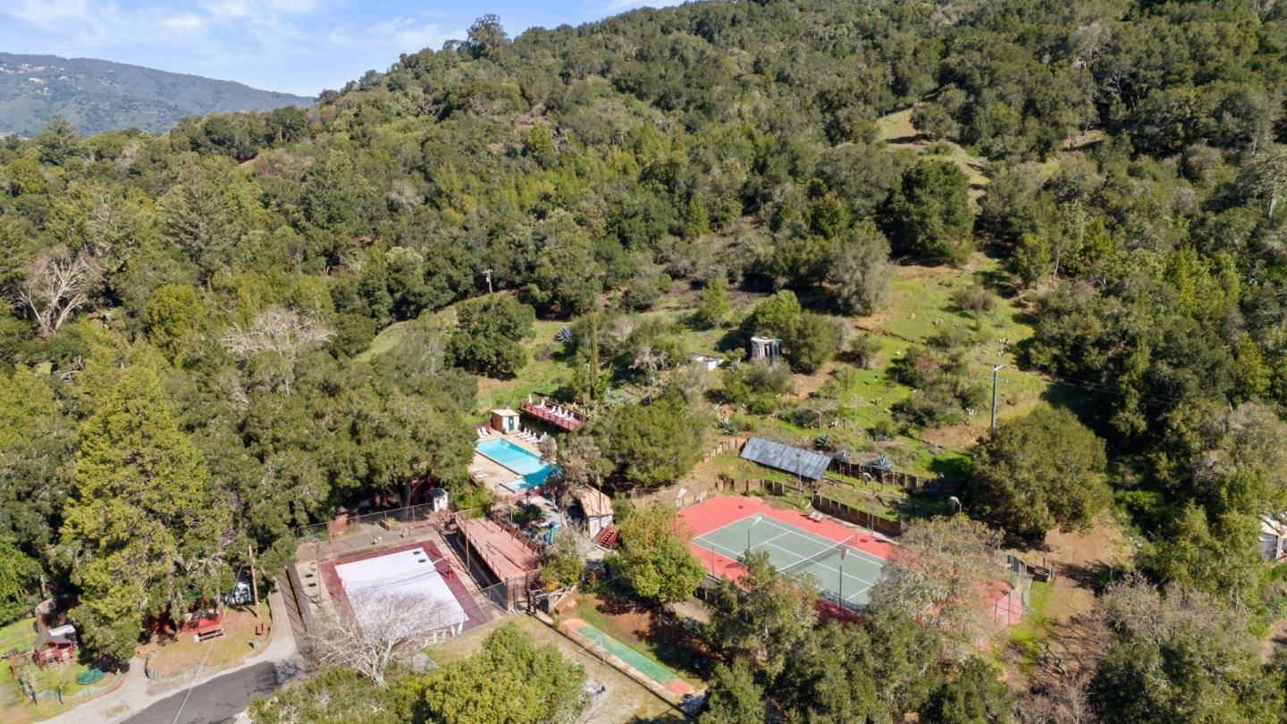 Los Gatos, CA 95033,20600 Aldercroft HTS