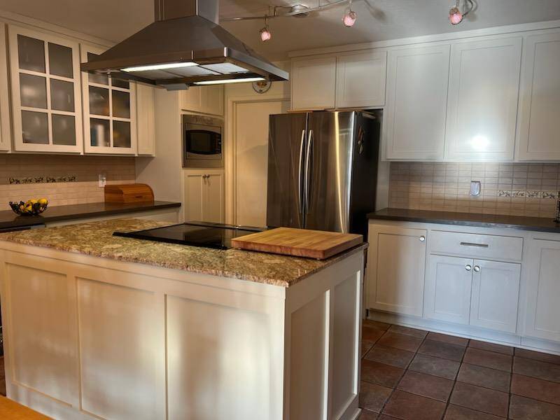 Saint Helena, CA 94574,1155 Peppertree CIR