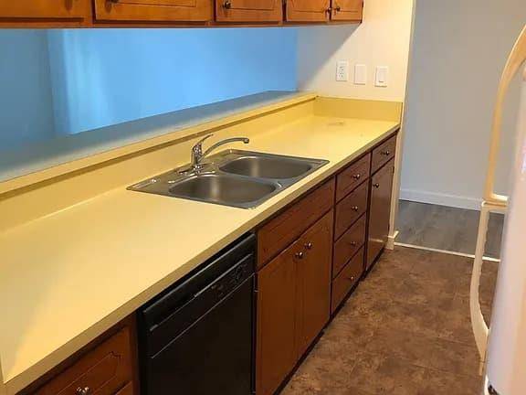 Pacific Grove, CA 93950,116 2nd ST