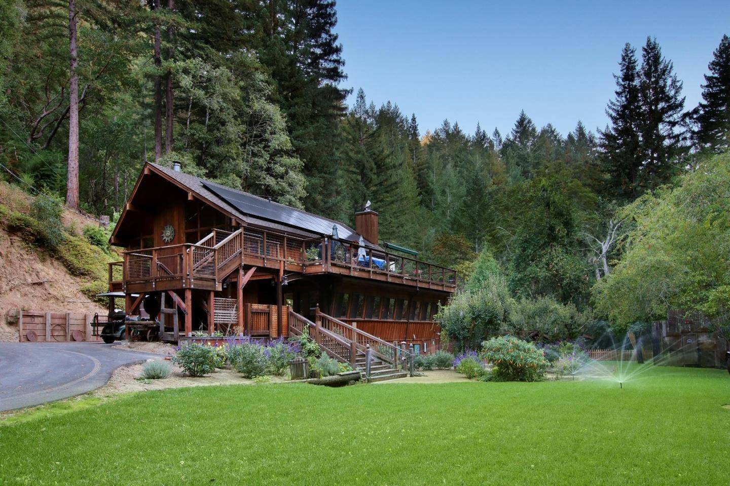 Los Gatos, CA 95033,16770 Redwood Lodge RD