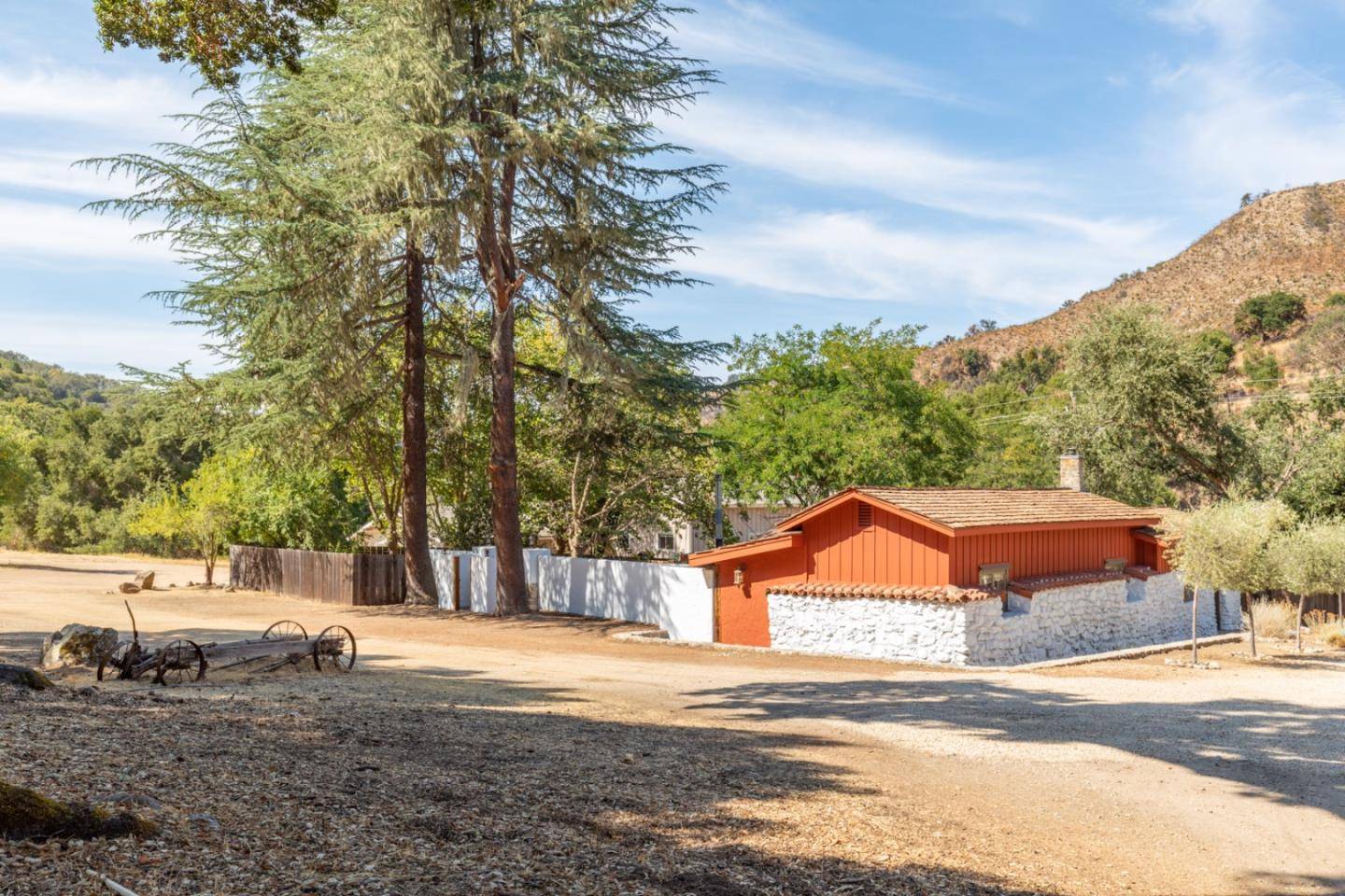 Carmel Valley, CA 93924,20500 CACHAGUA RD