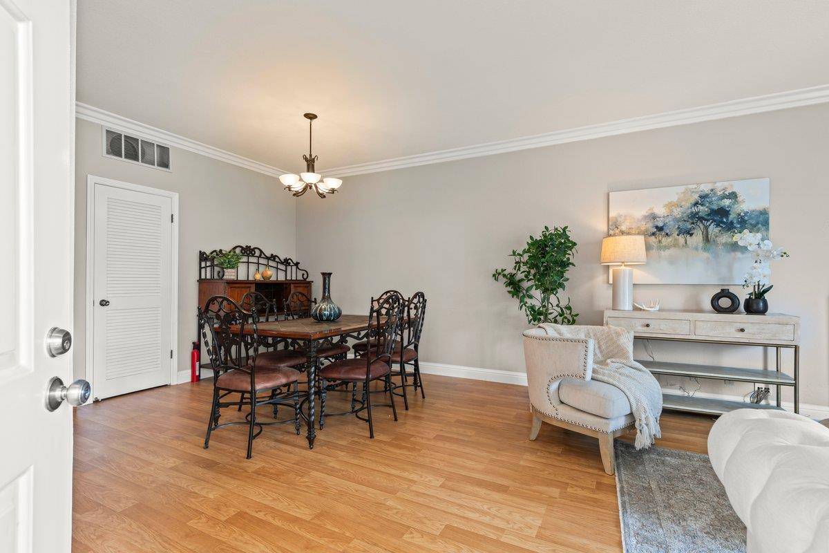 Half Moon Bay, CA 94019,160 Troon WAY