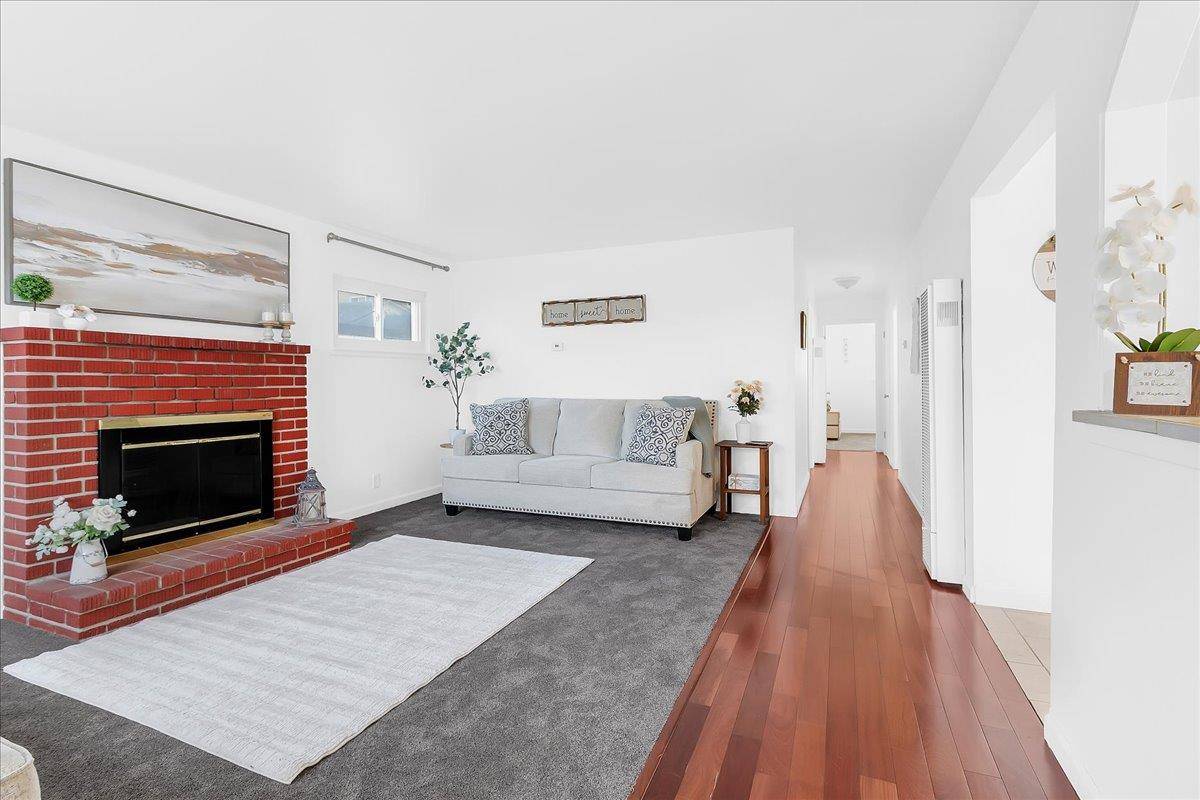 Seaside, CA 93955,1140 Palm AVE