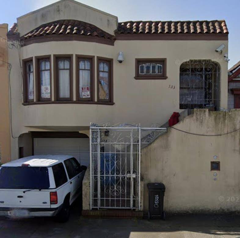 San Francisco, CA 94112,133 Holloway AVE