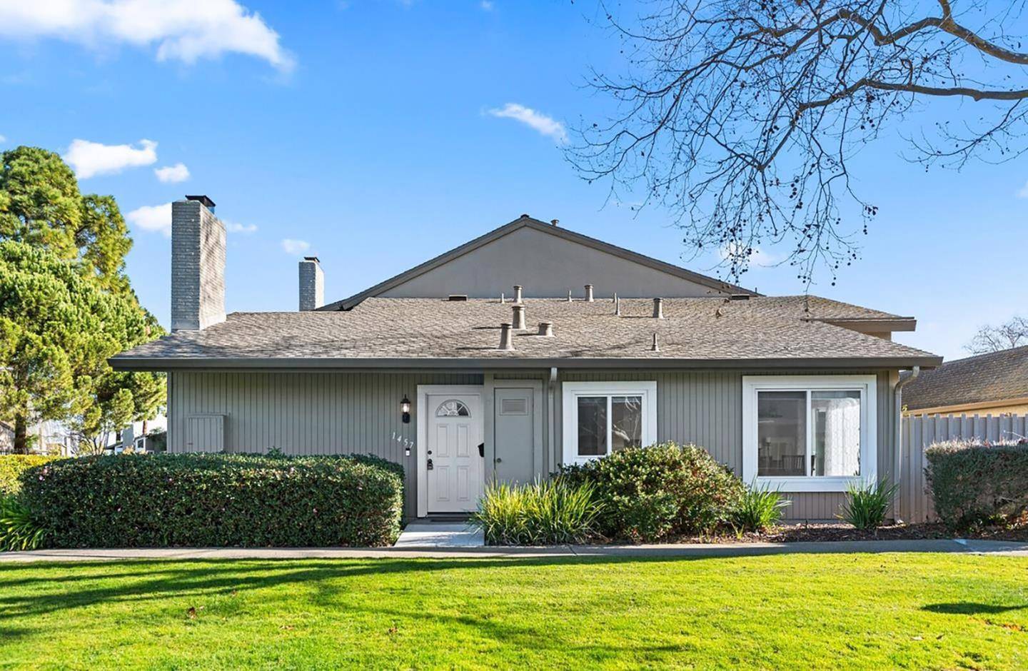 Foster City, CA 94404,1457 Marlin AVE
